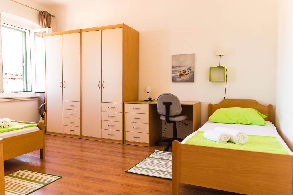 Apartment Mia Рийека Екстериор снимка