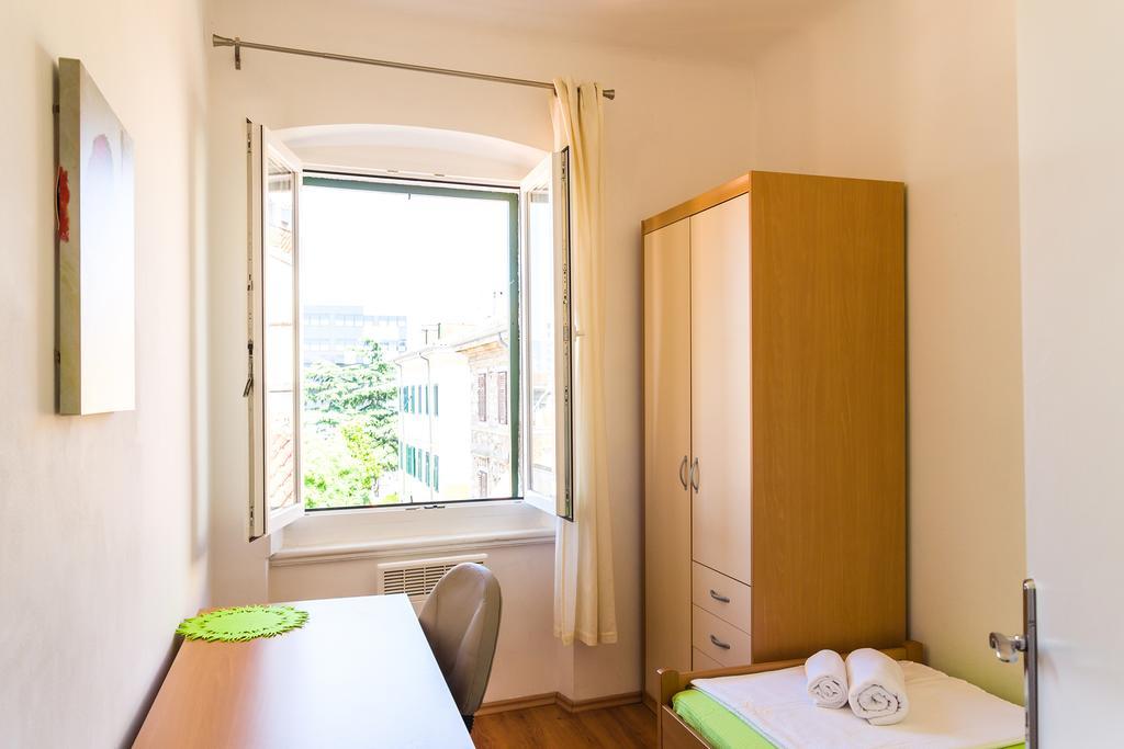 Apartment Mia Рийека Екстериор снимка